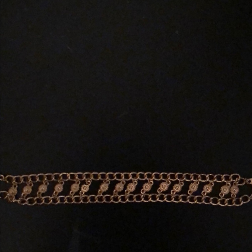 Gold choker